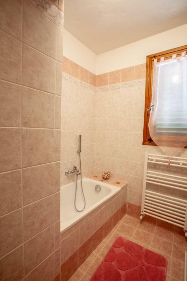 דירות קסטלנואובו ברארדנגה La Casa Di Francesca מראה חיצוני תמונה
