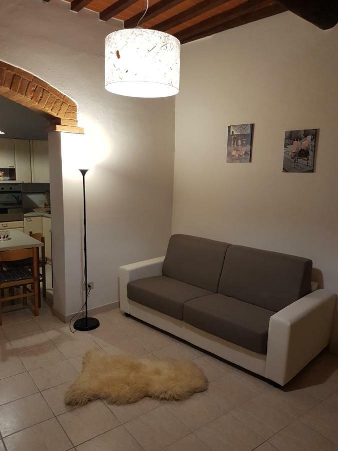 דירות קסטלנואובו ברארדנגה La Casa Di Francesca מראה חיצוני תמונה